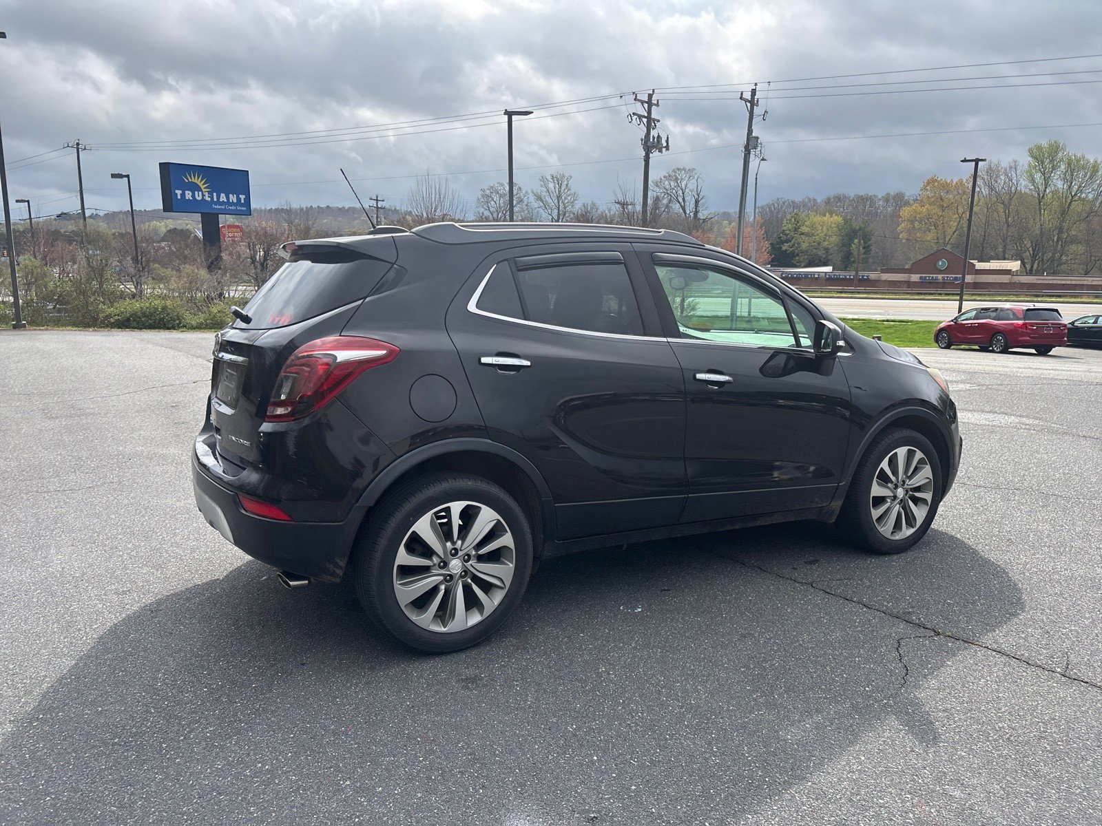 Used 2017 Buick Encore Preferred image 6
