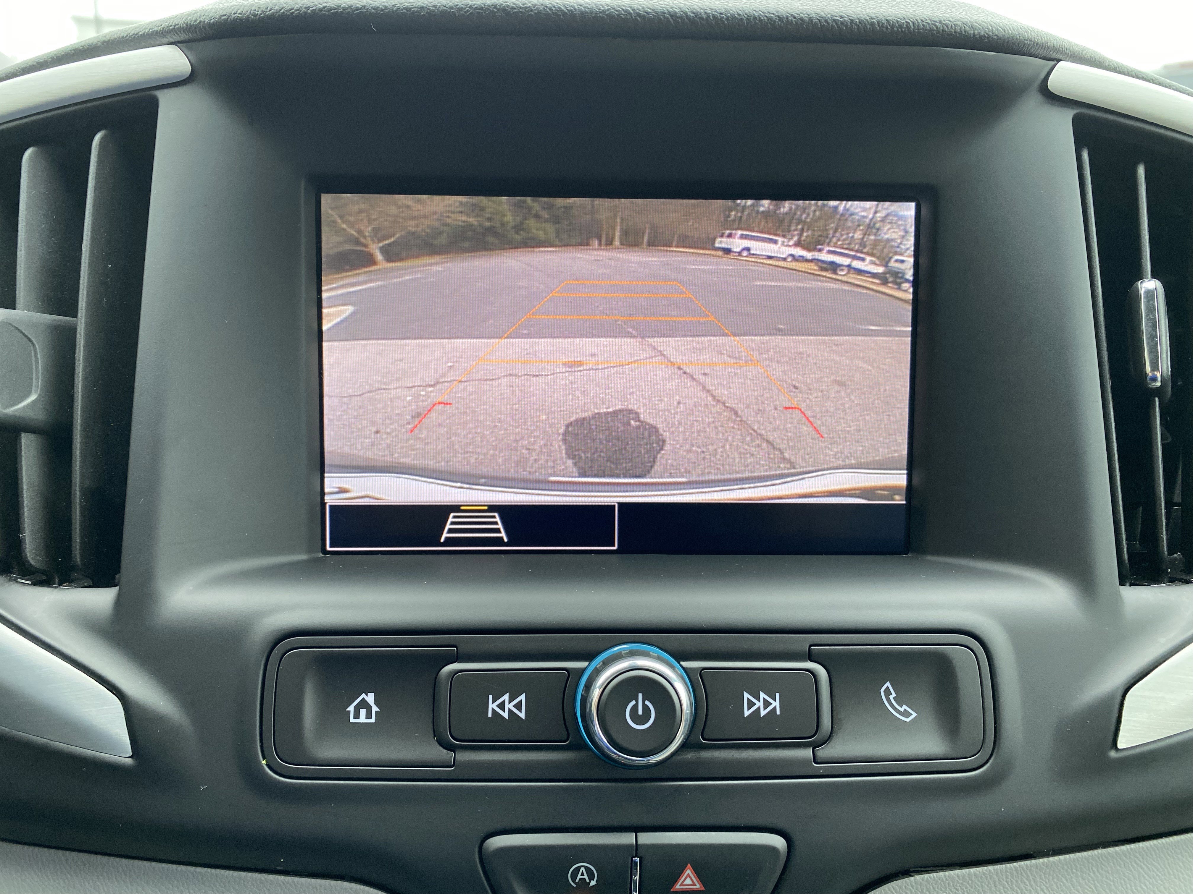 Used 2024 GMC Terrain SLE image 26