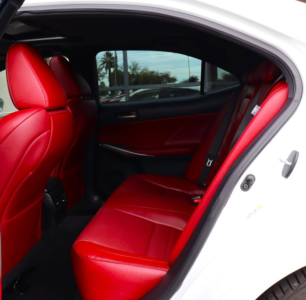 Used 2018 Lexus IS 300 F Sport w/ F Sport Package RWD image 29