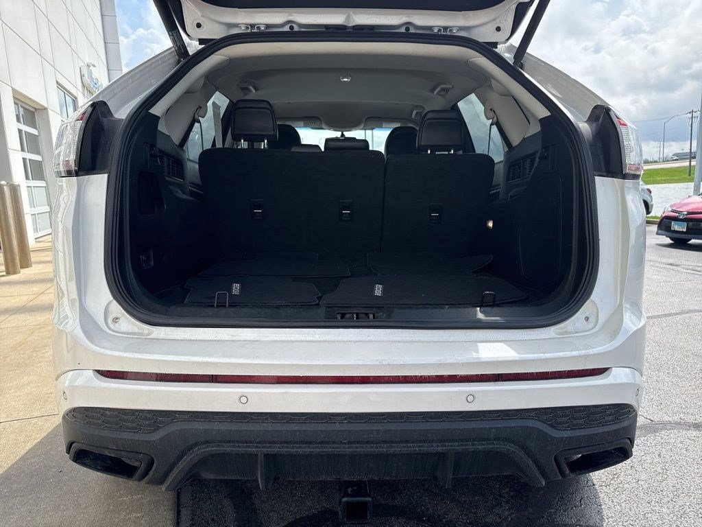 Used 2018 Ford Edge Sport w/ Technology Package image 7