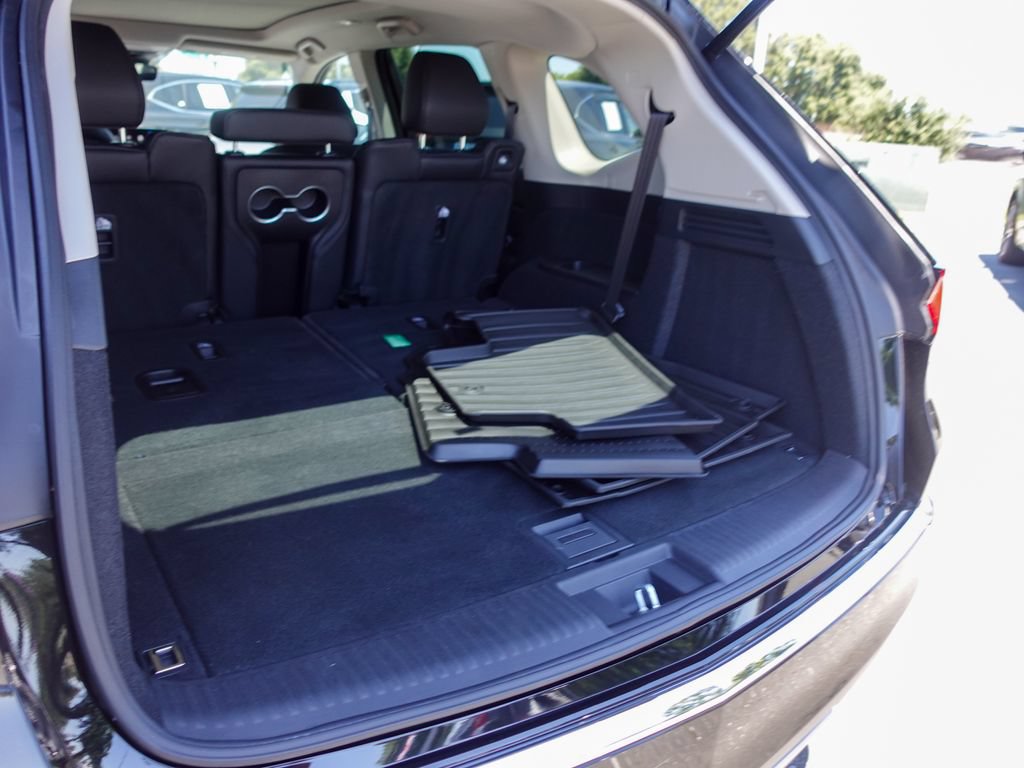 Certified 2025 Acura MDX FWD image 26