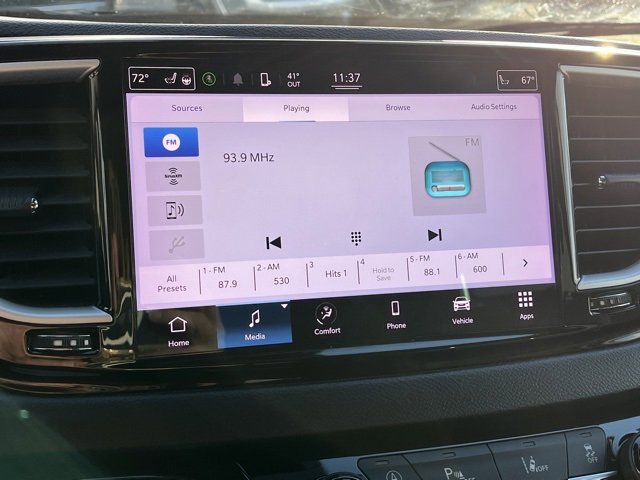 Used 2022 Chrysler Pacifica Touring-L image 46