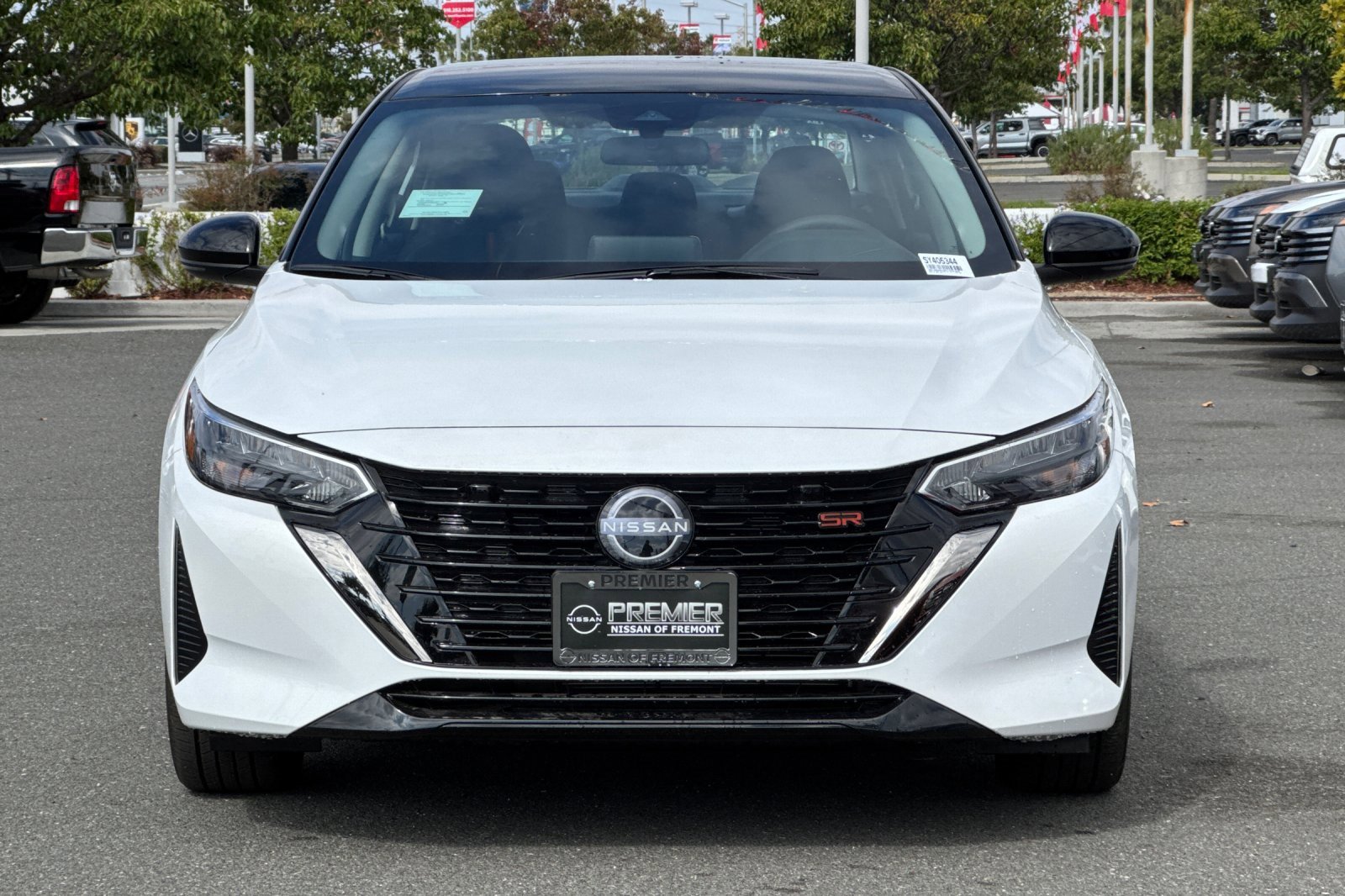 New 2025 Nissan Sentra SR w/ Trunk Package image 6