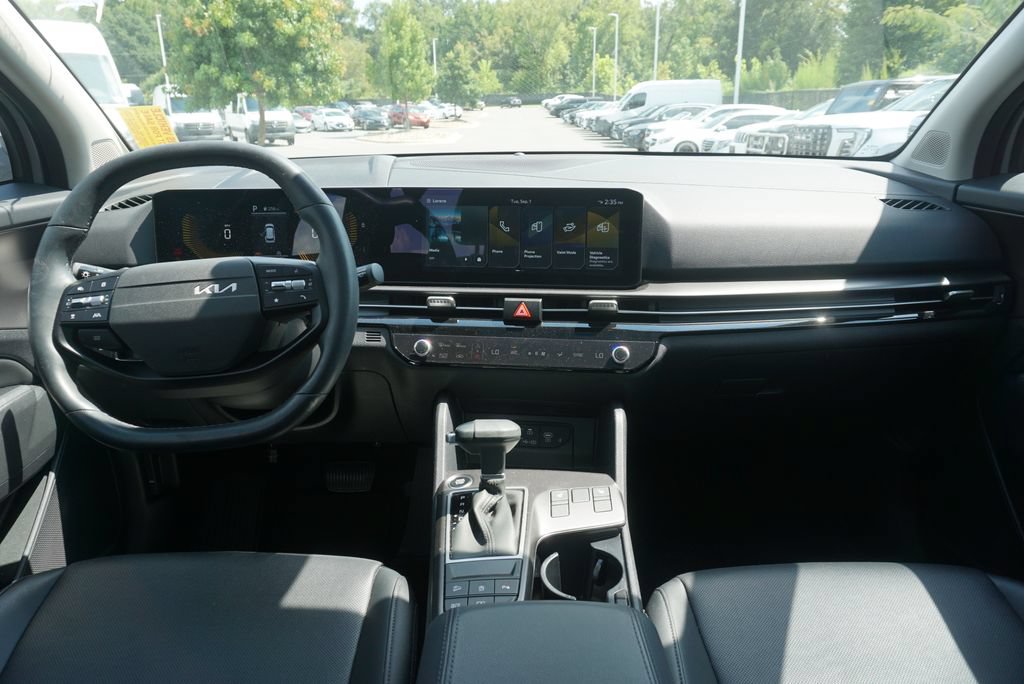 Used 2026 Kia Sportage EX w/ EX Panorama Roof Package FWD image 29