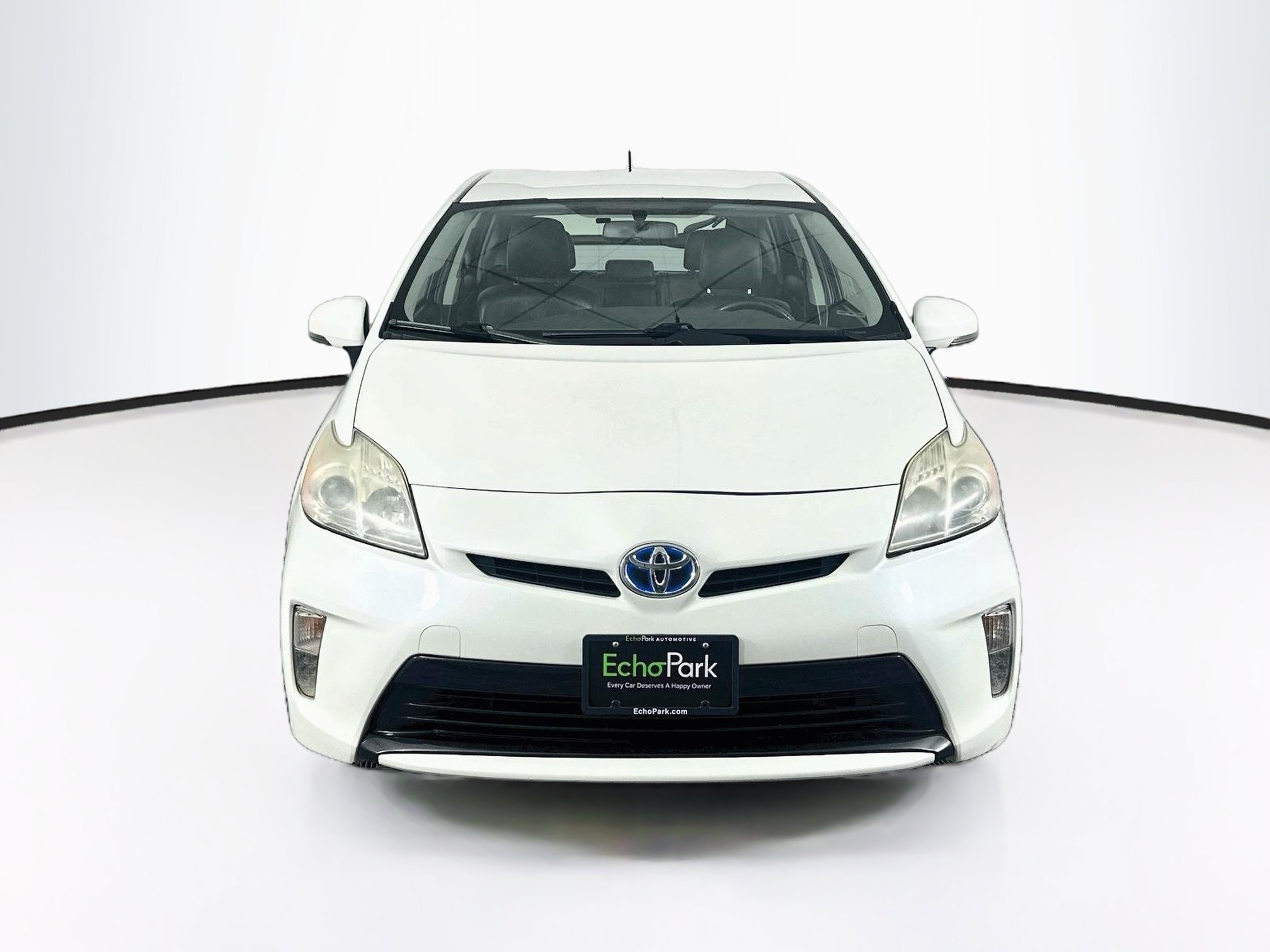 Used 2015 Toyota Prius Persona Series FWD image 2