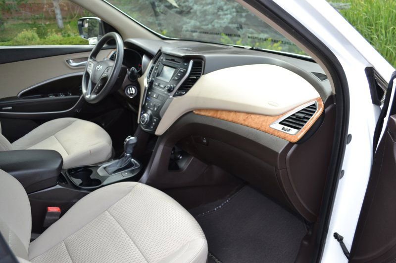 Used 2015 Hyundai Santa Fe Sport w/ Option Group 02 image 29