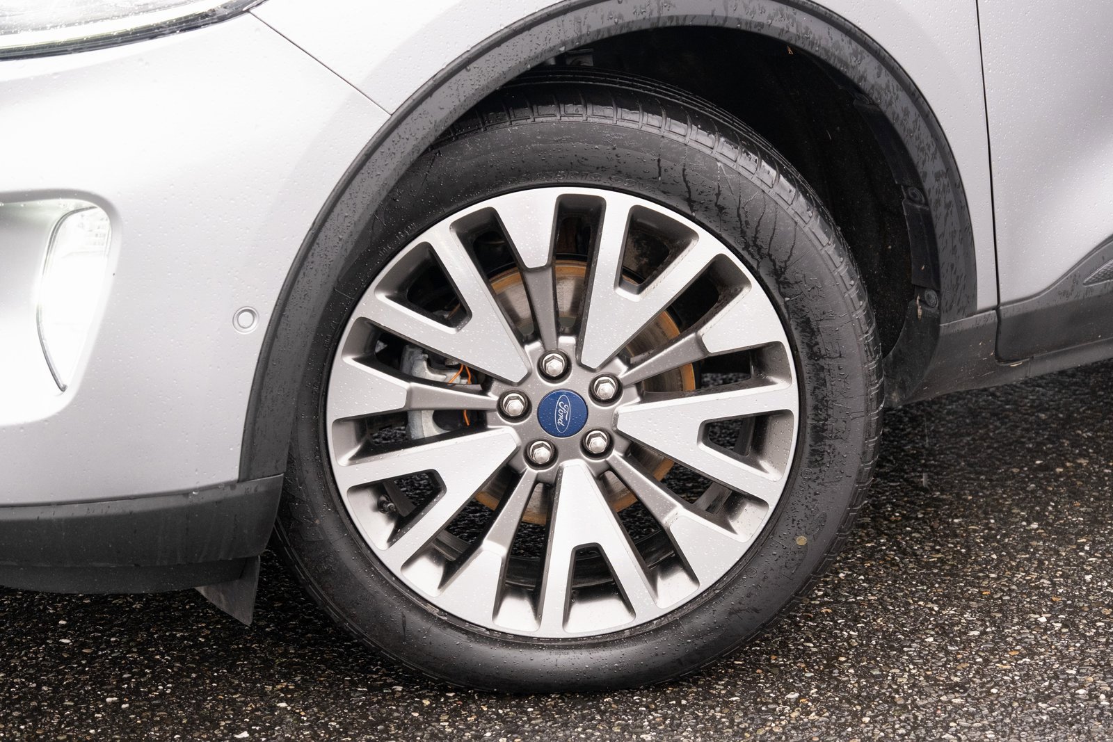 Used 2021 Ford Escape Titanium image 24