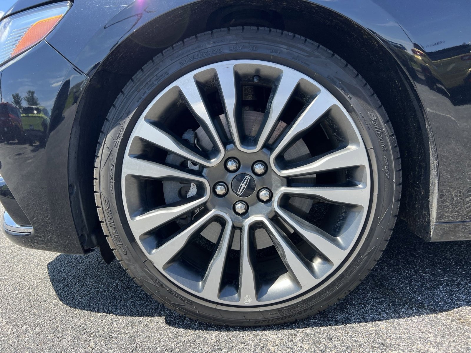 Used 2020 Lincoln Continental AWD w/ Premium Package image 20