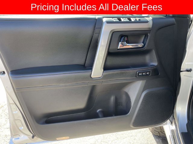 Used 2014 Toyota 4Runner Limited AWD/4WD image 17