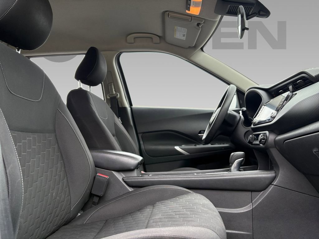 Used 2022 Nissan Kicks SV FWD image 8
