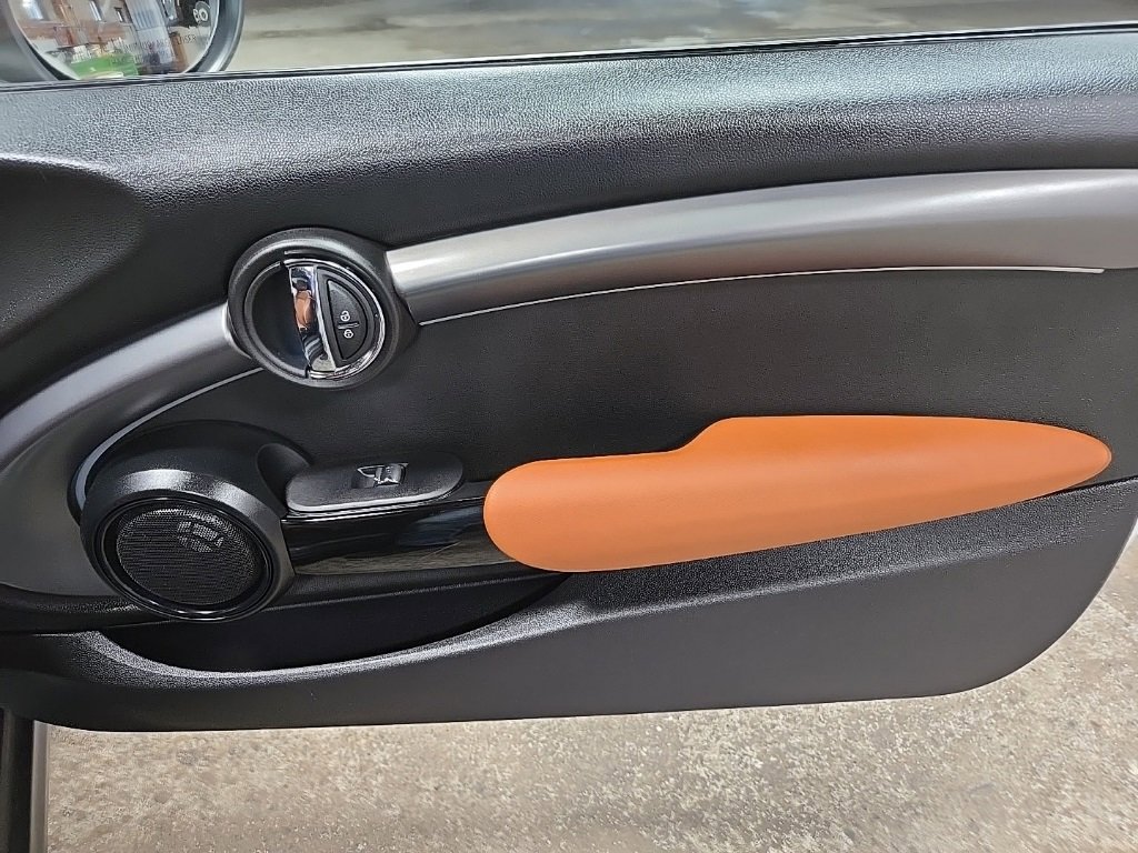 Used 2024 MINI Cooper SE image 40