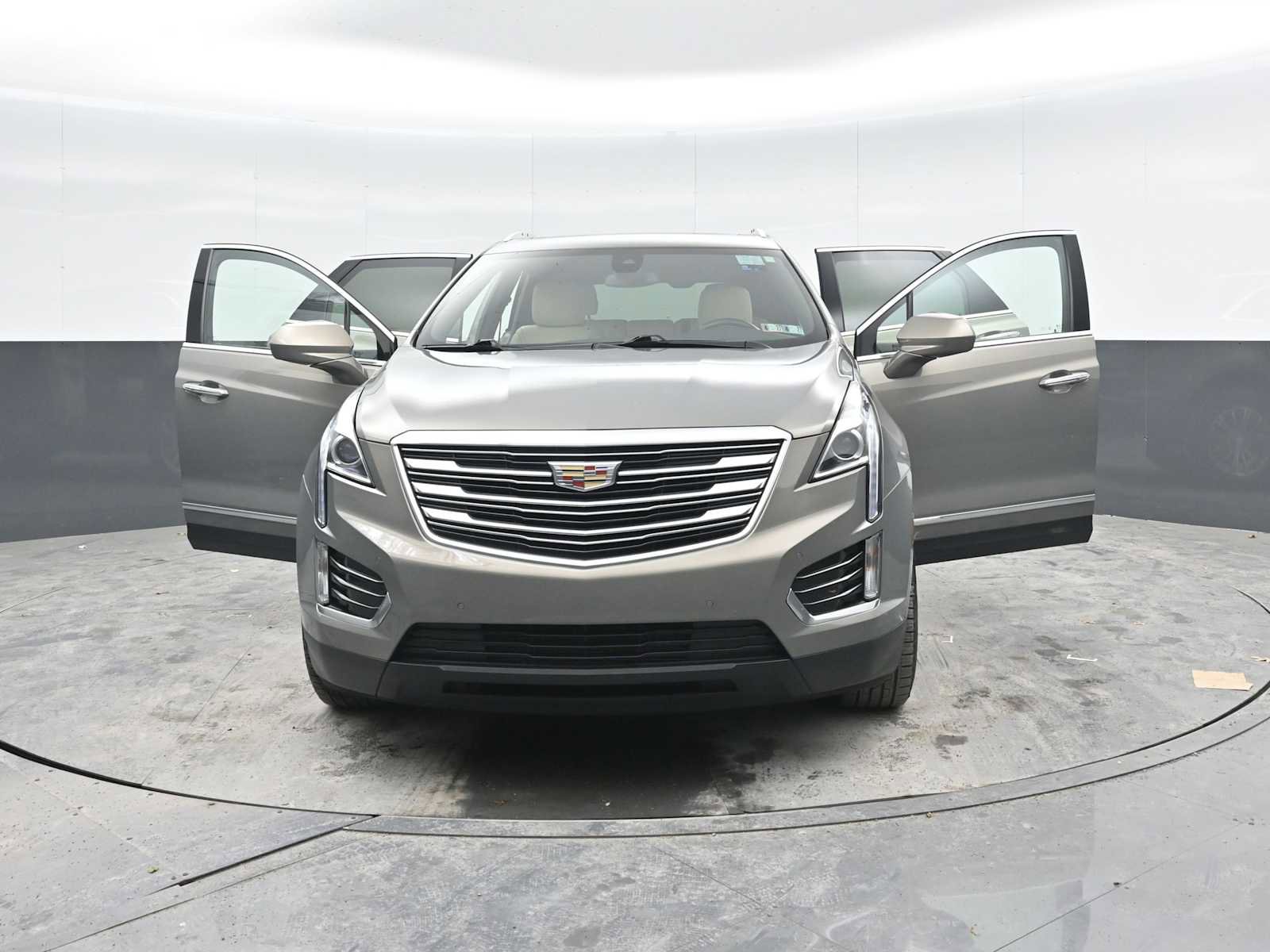 Used 2019 Cadillac XT5 Luxury AWD/4WD image 52