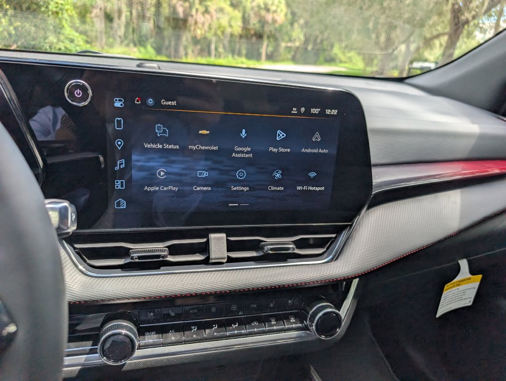 New 2027 Chevrolet Equinox RS w/ Safety and Technology Package FWD image 21