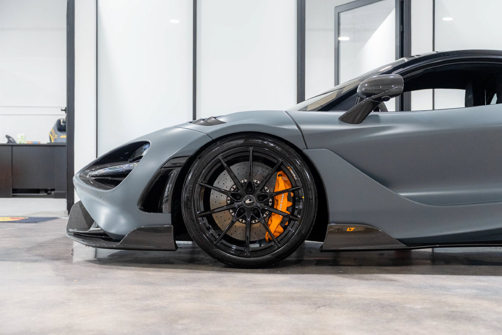 Used 2021 McLaren 765LT RWD image 23