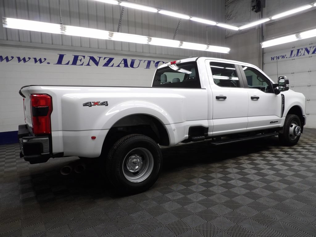 Used 2023 Ford F350 XL w/ 360-Degree Camera Package AWD/4WD image 6