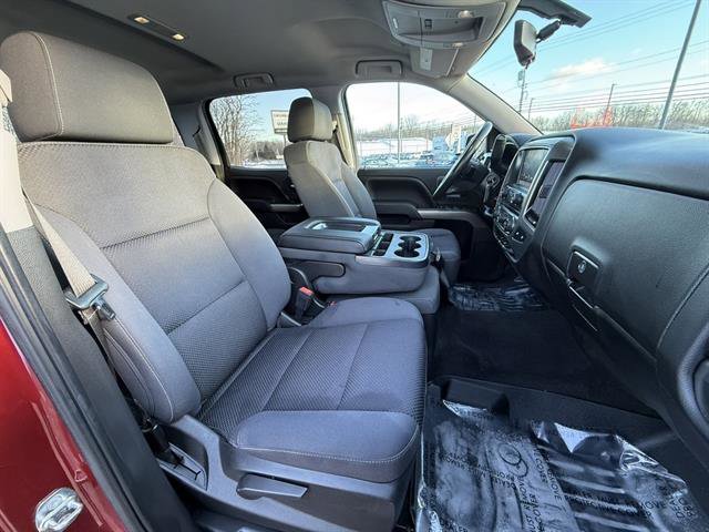 Used 2018 Chevrolet Silverado 1500 LT w/ All Star Edition image 24