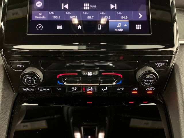 Used 2024 Jeep Grand Cherokee L Laredo RWD image 28
