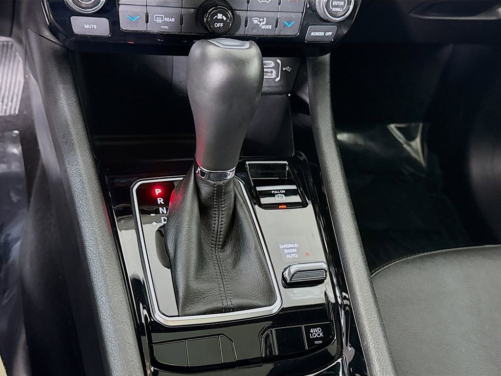 Used 2023 Jeep Compass Limited w/ Elite Group image 8