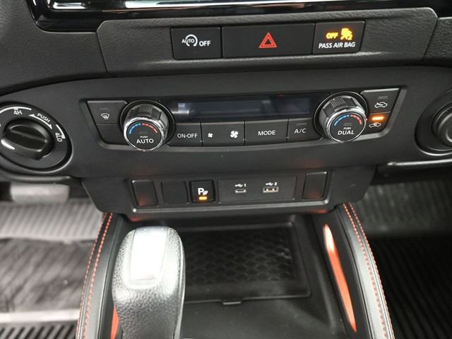 Certified 2024 Nissan Frontier PRO-4X w/ Technology Package image 4