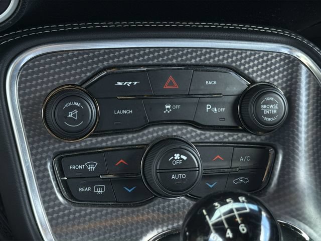 Used 2015 Dodge Challenger SRT Hellcat RWD image 24