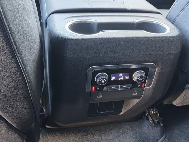 Used 2022 Chevrolet Tahoe Premier image 11