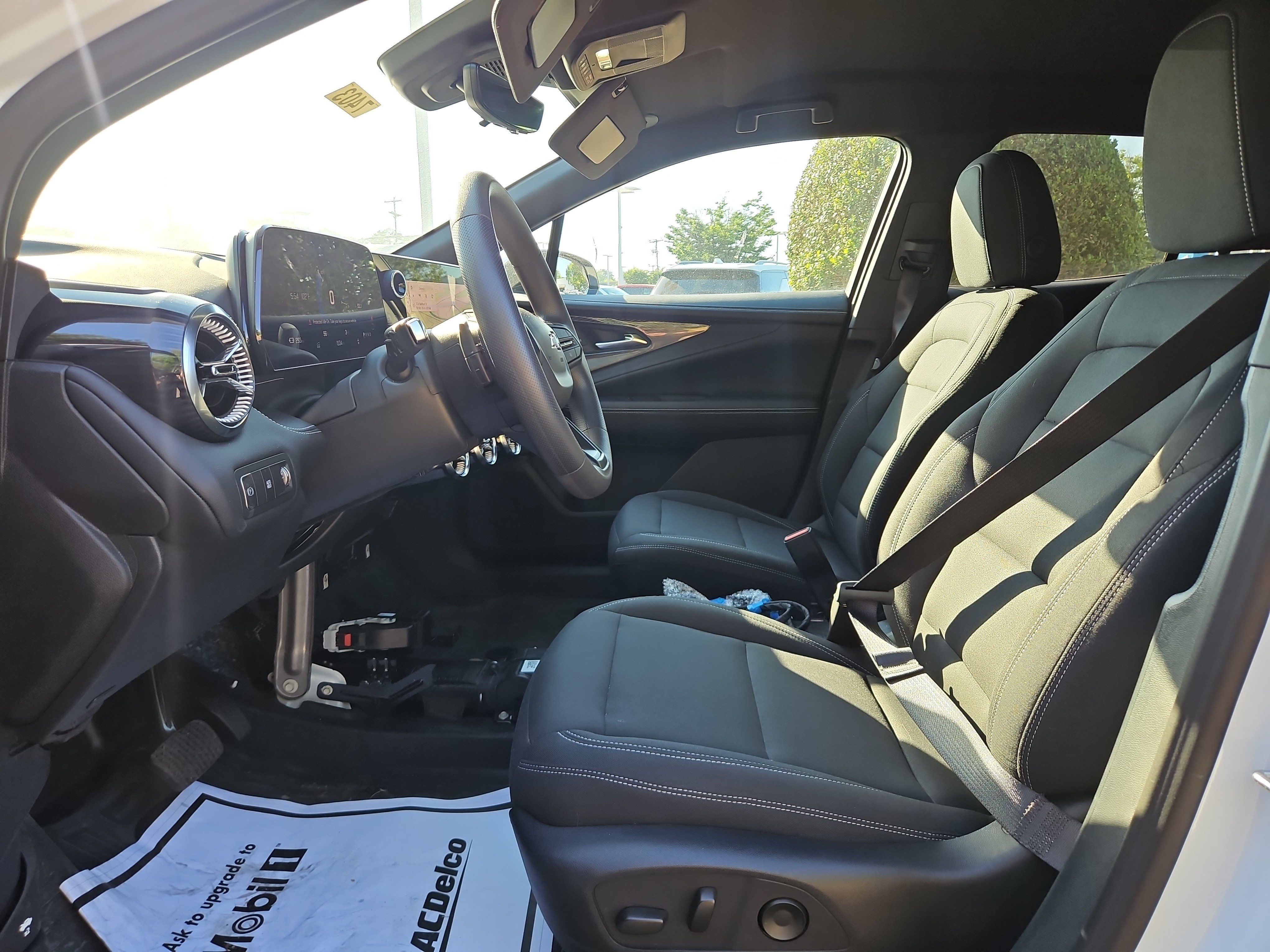 New 2025 Chevrolet Blazer EV AWD Police w/ Remote Keyless Entry Package image 9