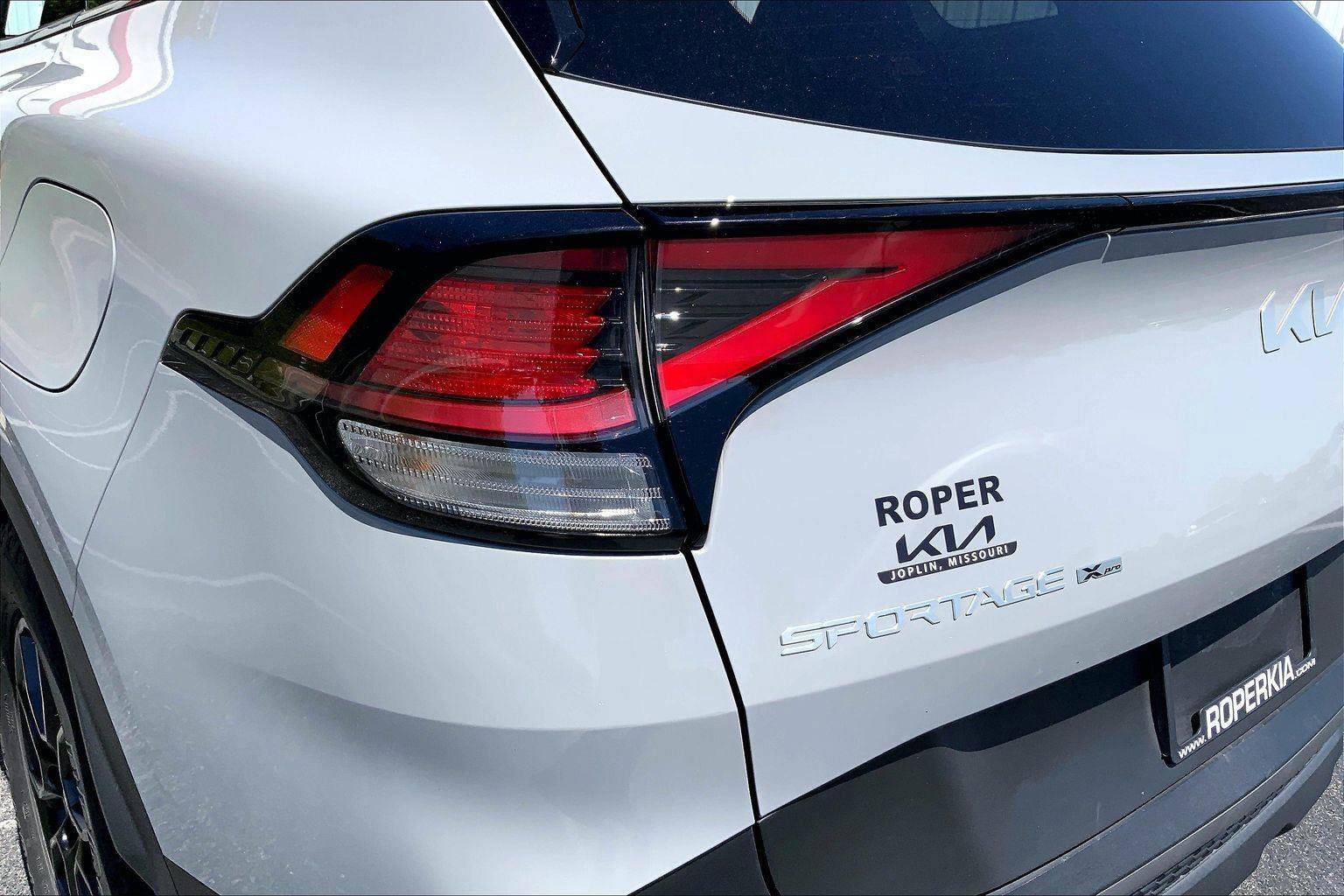 Used 2024 Kia Sportage X-Pro AWD/4WD image 28