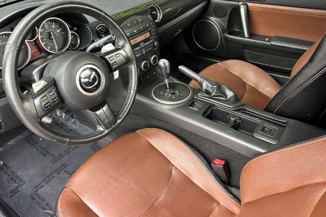 Used 2013 MAZDA MX-5 Miata Grand Touring w/ Premium Pkg RWD image 14