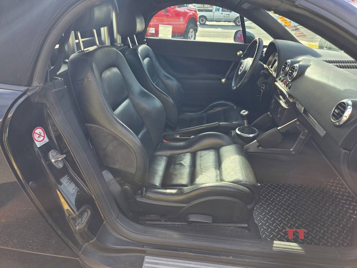 Used 2002 Audi TT 1.8T FWD image 5