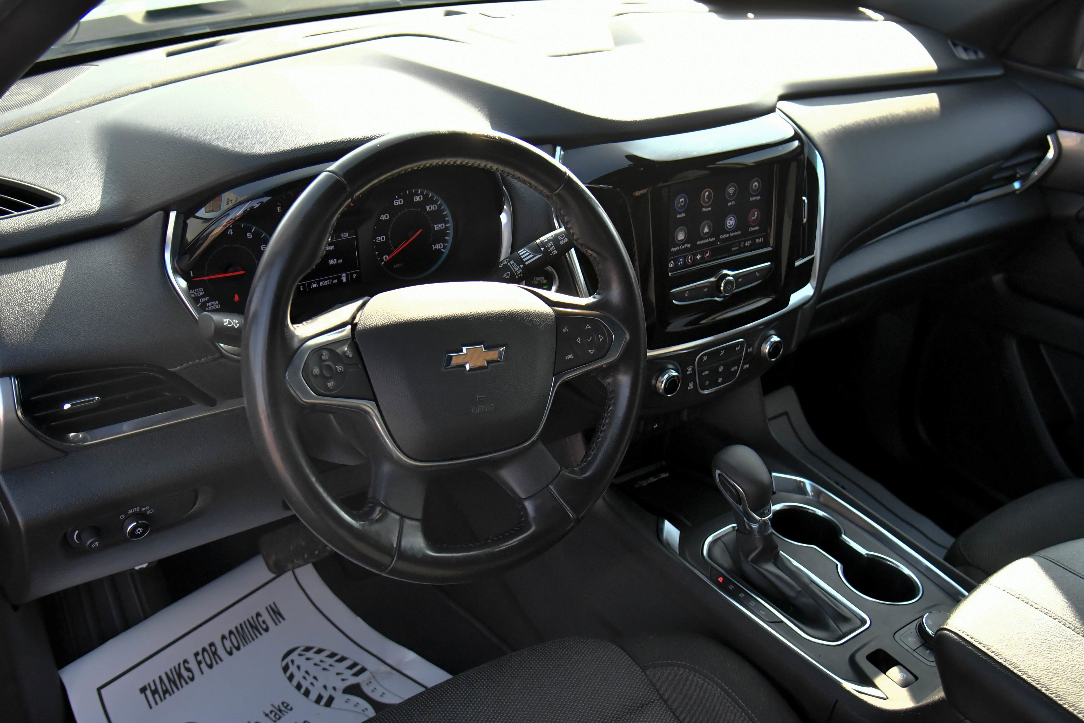 Used 2022 Chevrolet Traverse LT image 16