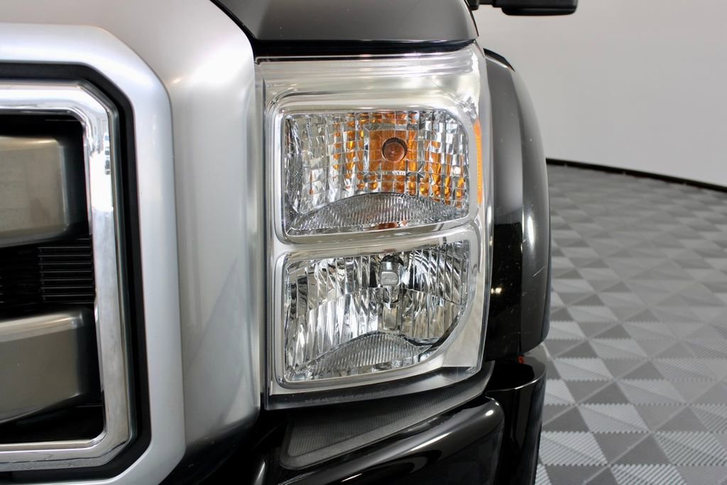 Used 2016 Ford F450 Platinum AWD/4WD image 3