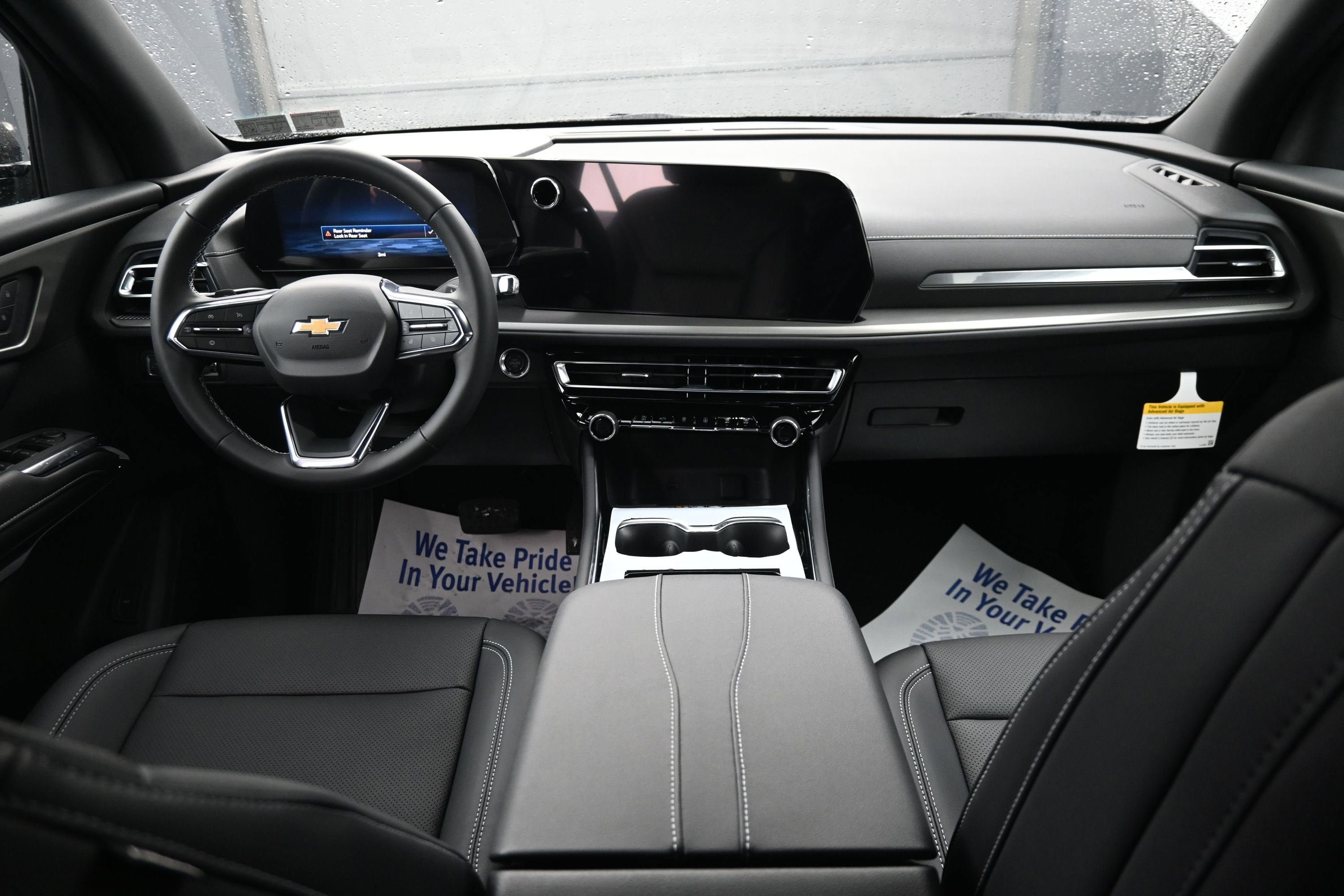 New 2026 Chevrolet Traverse LT w/ Driver Confidence Package AWD/4WD image 22
