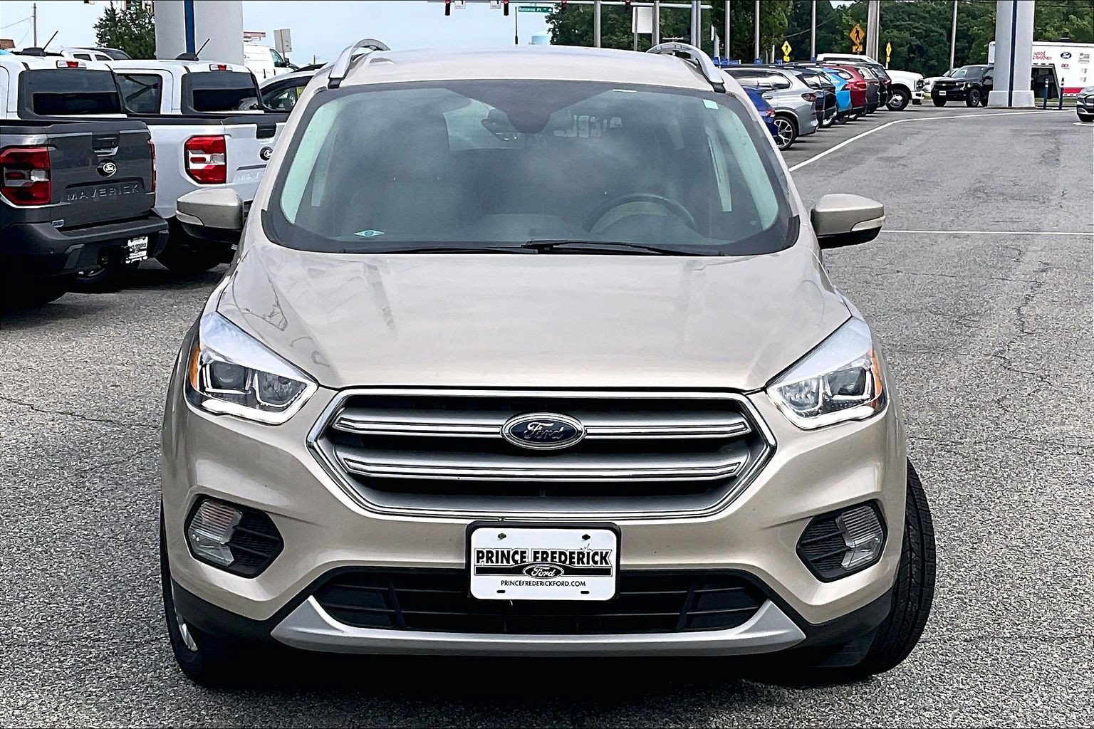 Certified 2017 Ford Escape Titanium AWD/4WD image 2