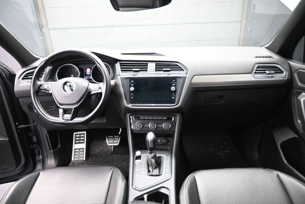 Used 2021 Volkswagen Tiguan SE FWD image 27