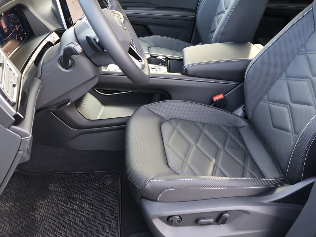 New 2026 Volkswagen Atlas Cross Sport SE image 41