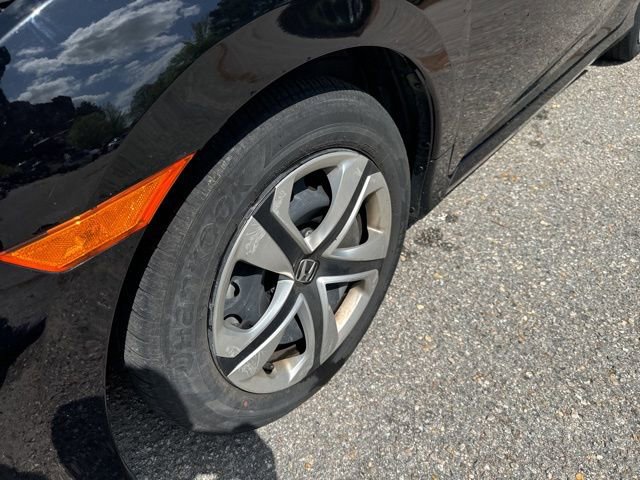 Used 2018 Honda Civic LX image 9