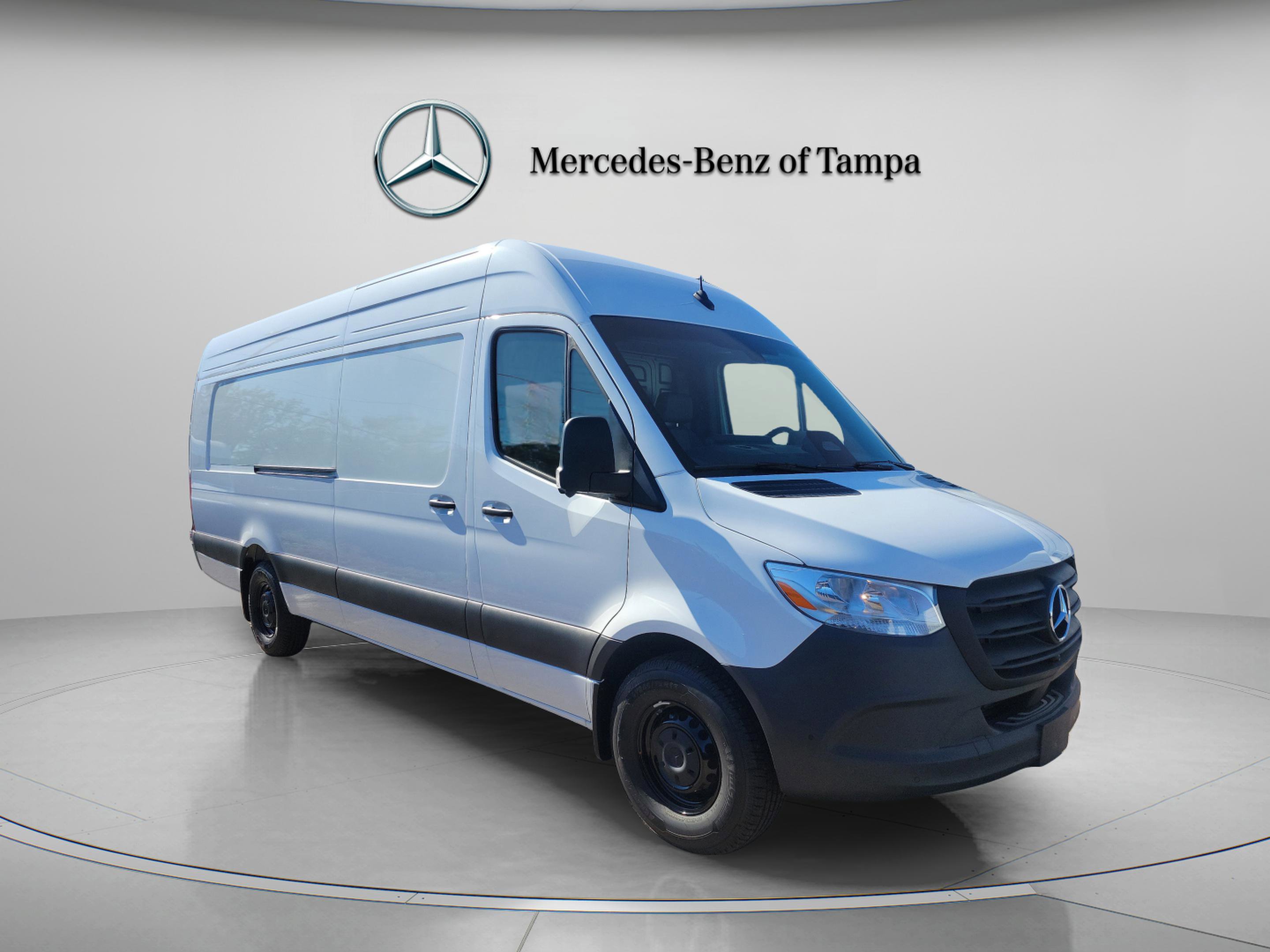 Used 2026 Mercedes-Benz Sprinter 2500 image 5