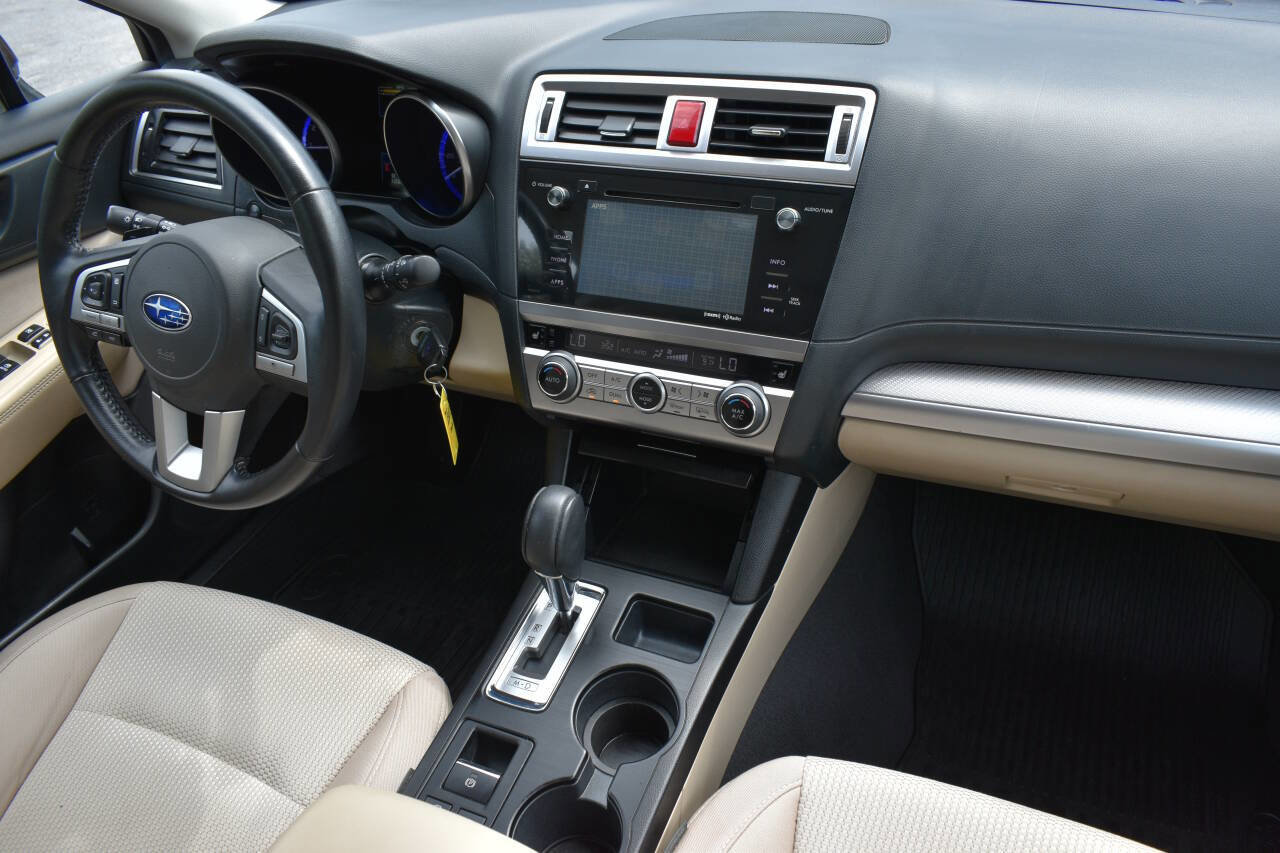 Used 2015 Subaru Outback 2.5i Premium AWD/4WD image 28