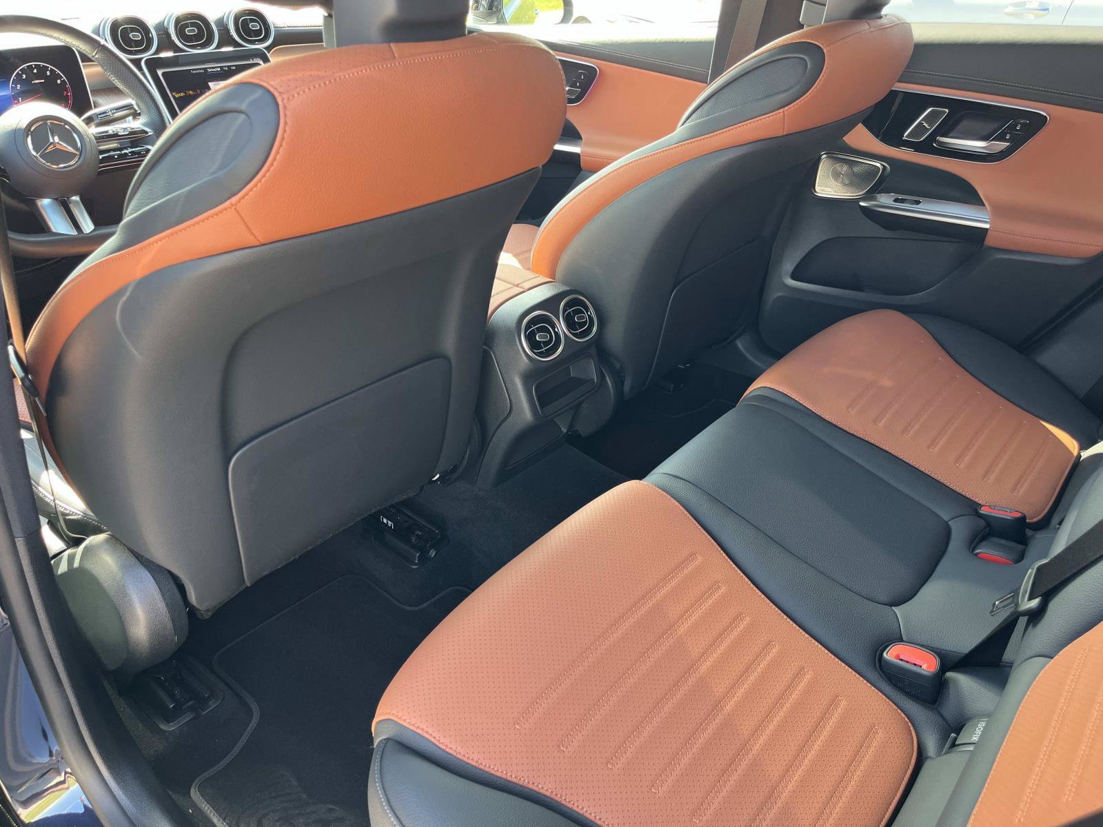 Certified 2024 Mercedes-Benz GLC 300 4MATIC image 18