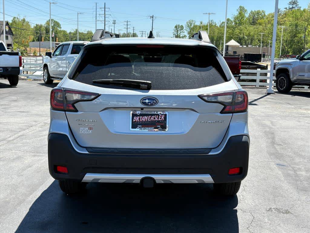 Used 2025 Subaru Outback Limited w/ Popular Package #2 AWD/4WD image 28