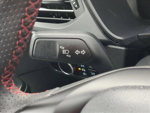 Used 2025 Ford Escape ST-Line image 30