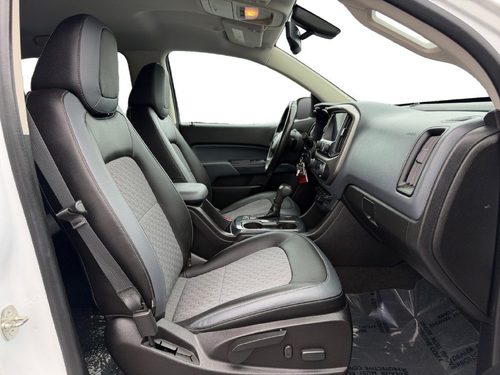 Used 2016 Chevrolet Colorado Z71 AWD/4WD image 17