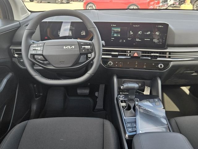 New 2026 Kia Sportage LX w/ LX Convenience Package FWD image 11