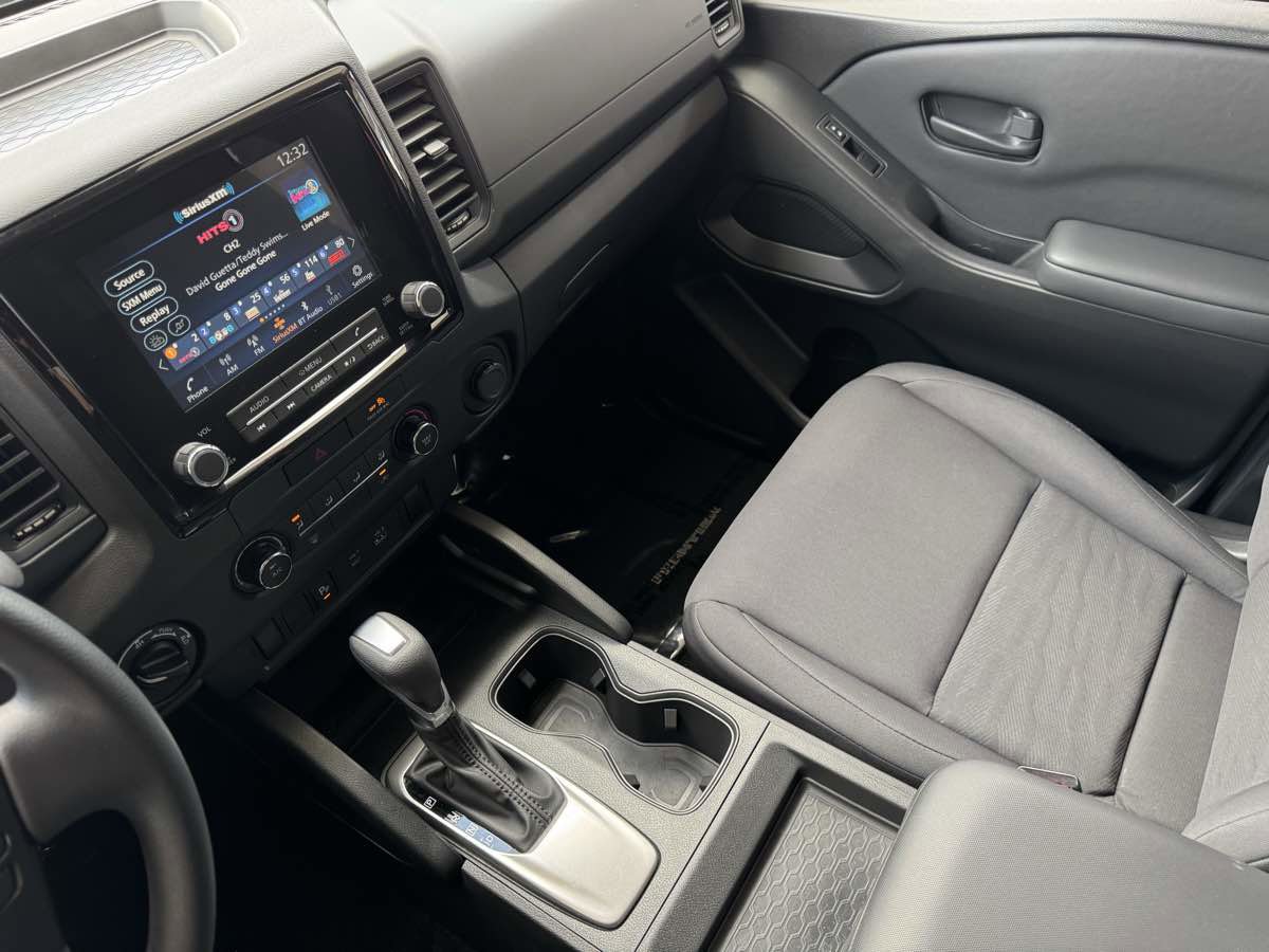 Used 2023 Nissan Frontier S w/ Technology Package AWD/4WD image 16