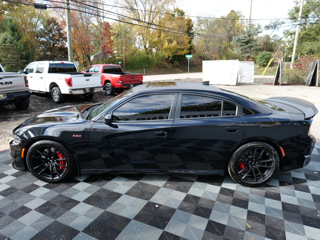 Used 2018 Dodge Charger R/T image 8