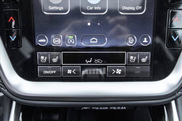 Used 2025 Subaru Outback Touring XT AWD/4WD image 19