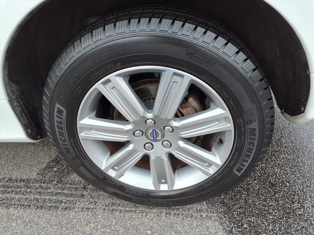 Used 2017 Volvo XC60 T5 Inscription w/ Preferred Option Package image 11