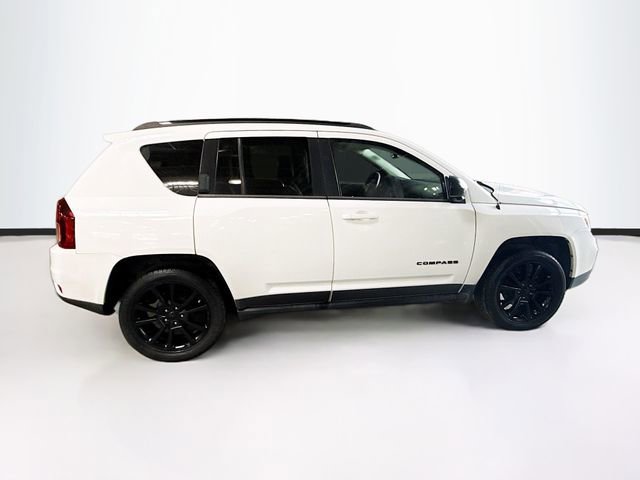 Used 2015 Jeep Compass Sport w/ Power Value Group image 5