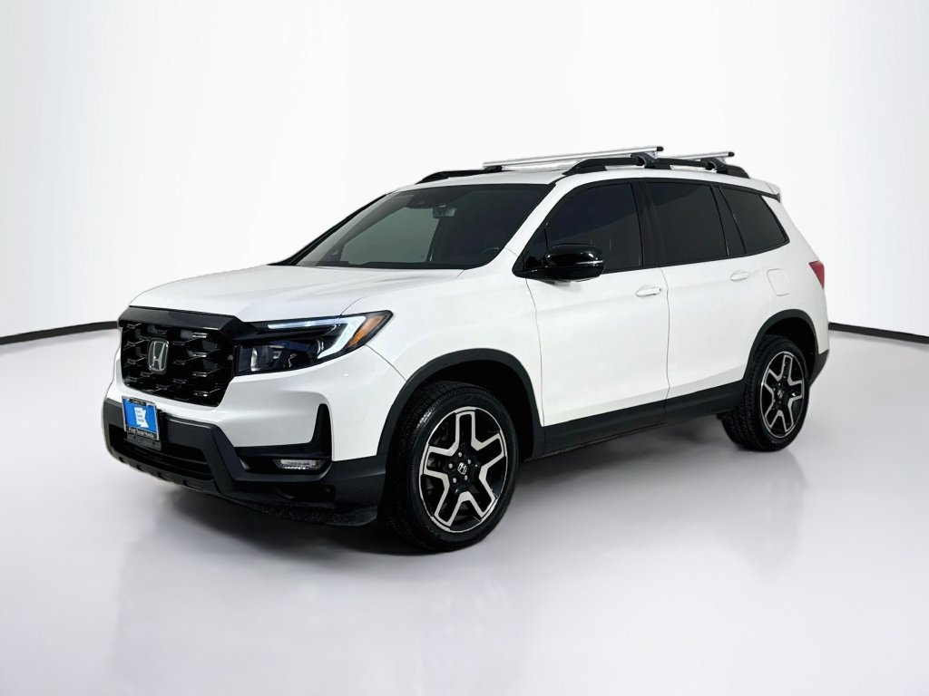 Used 2023 Honda Passport Elite image 3