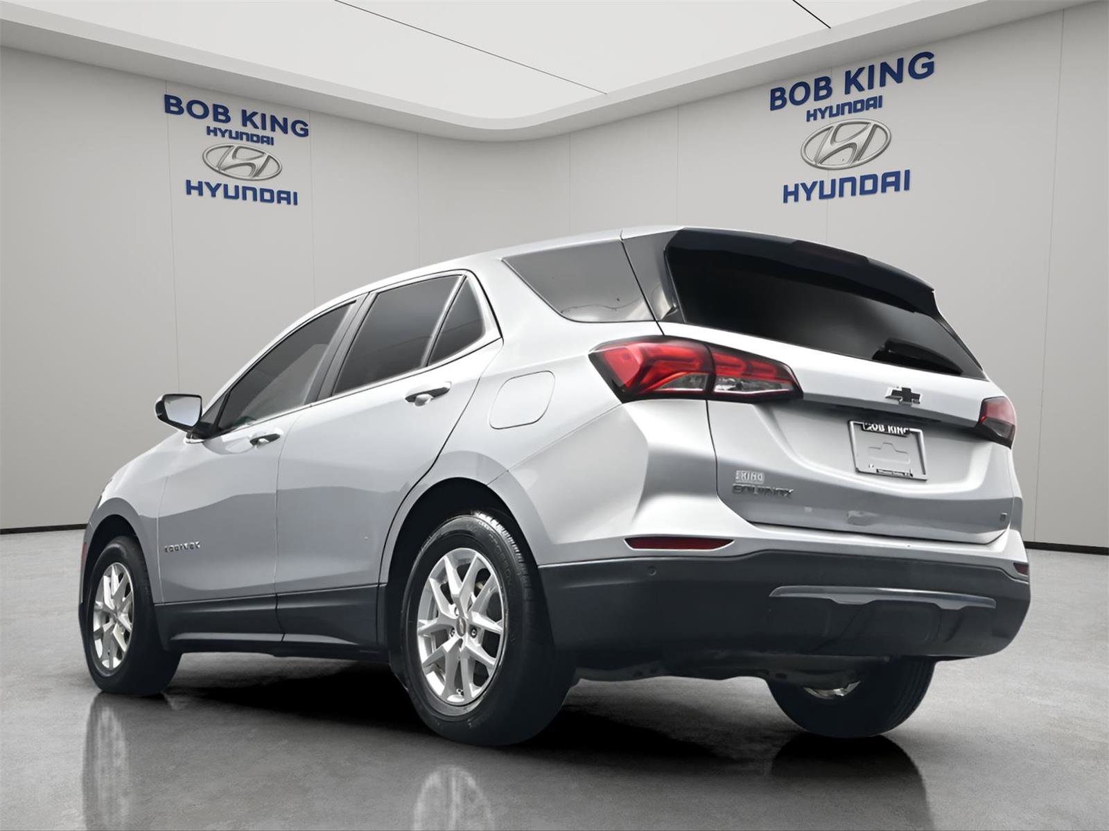 Used 2022 Chevrolet Equinox LT image 25